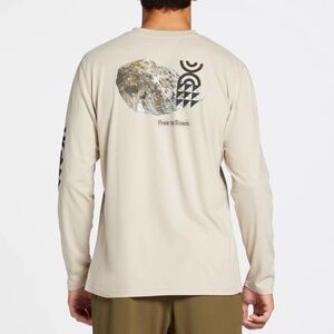 Alpine Design Mens Long Sleeve Graphic T-Shirt Beige Free To Roam NWT Size XXL